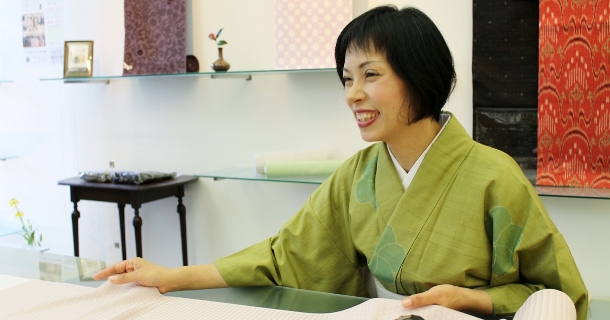 着物コンシェルジュのゆり女将に、お任せください