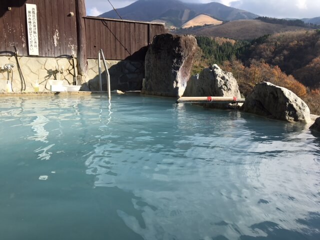 涌蓋山登山　上質着物から豊かな暮らしのお手伝い　着物専門店　和の國