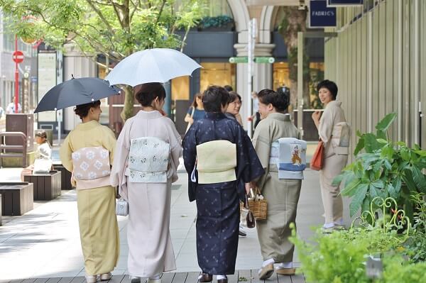 着付けランチ会　着物を着る機会を提案　熊本市中央区　着物専門店　わのくに