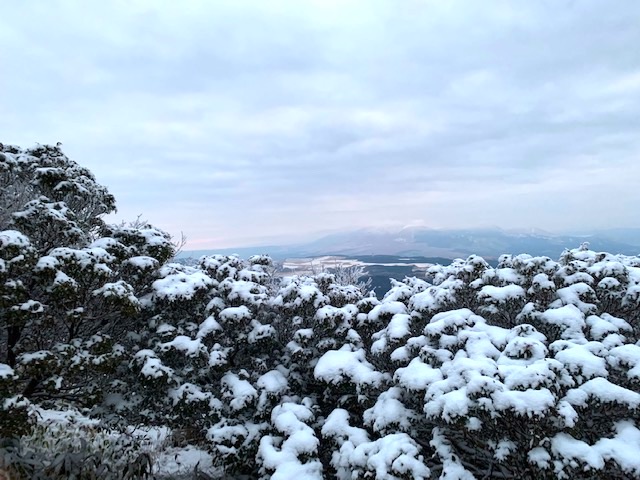 2021年　新年のご挨拶　山登り　雪山登山　鞍岳　和の國　熊本市中央区