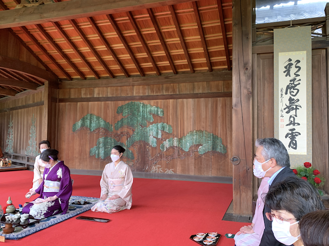 お茶会の着物　東阿部流　熊本支部結成50周年記念茶会　お煎茶　水前寺成趣園　能楽殿　熊本市中央区　着物専門店　わのくに